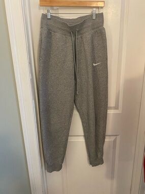 Nike Gray Heather Jogger Sweatpants with Swoosh